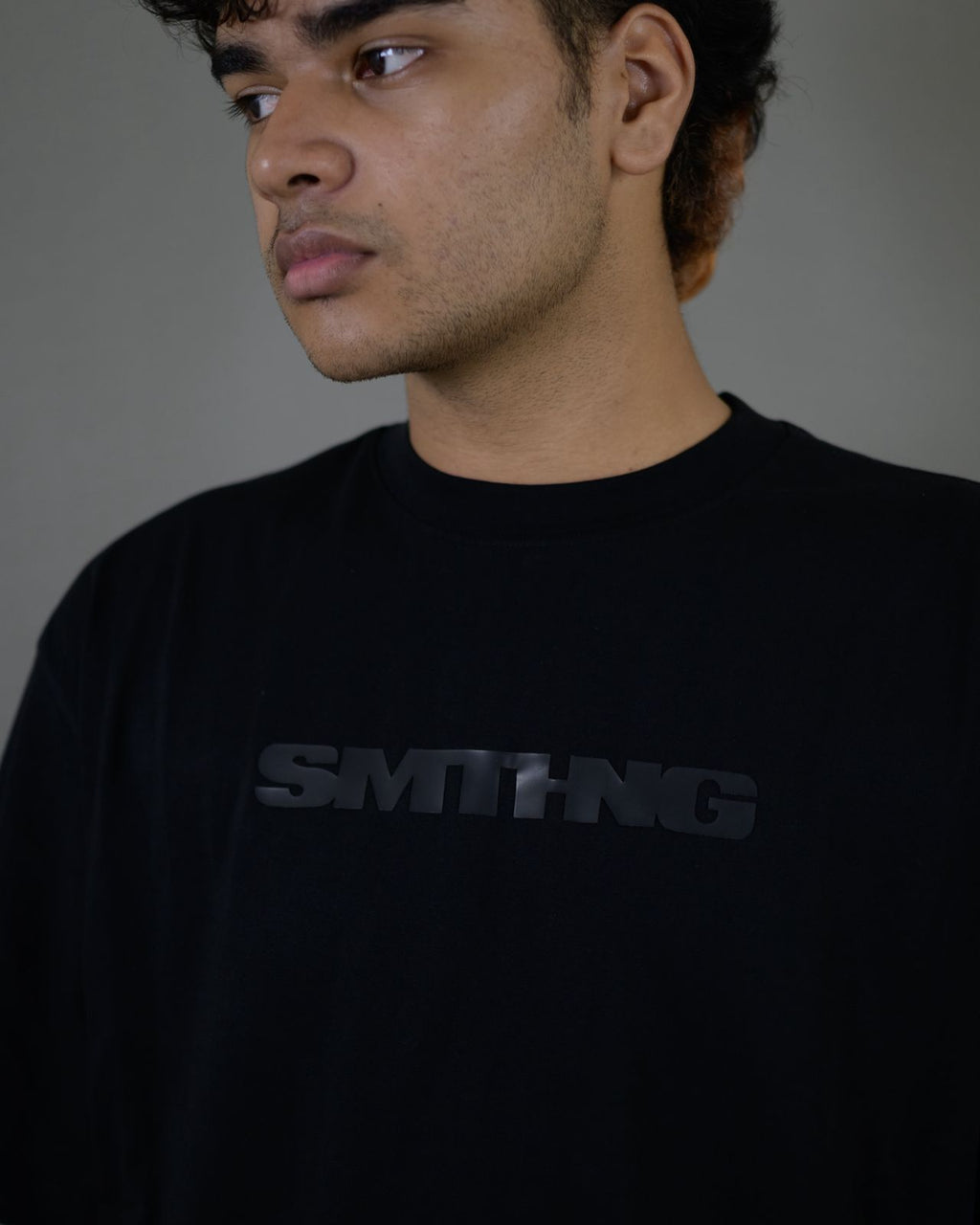 INITIAL T-SHIRT