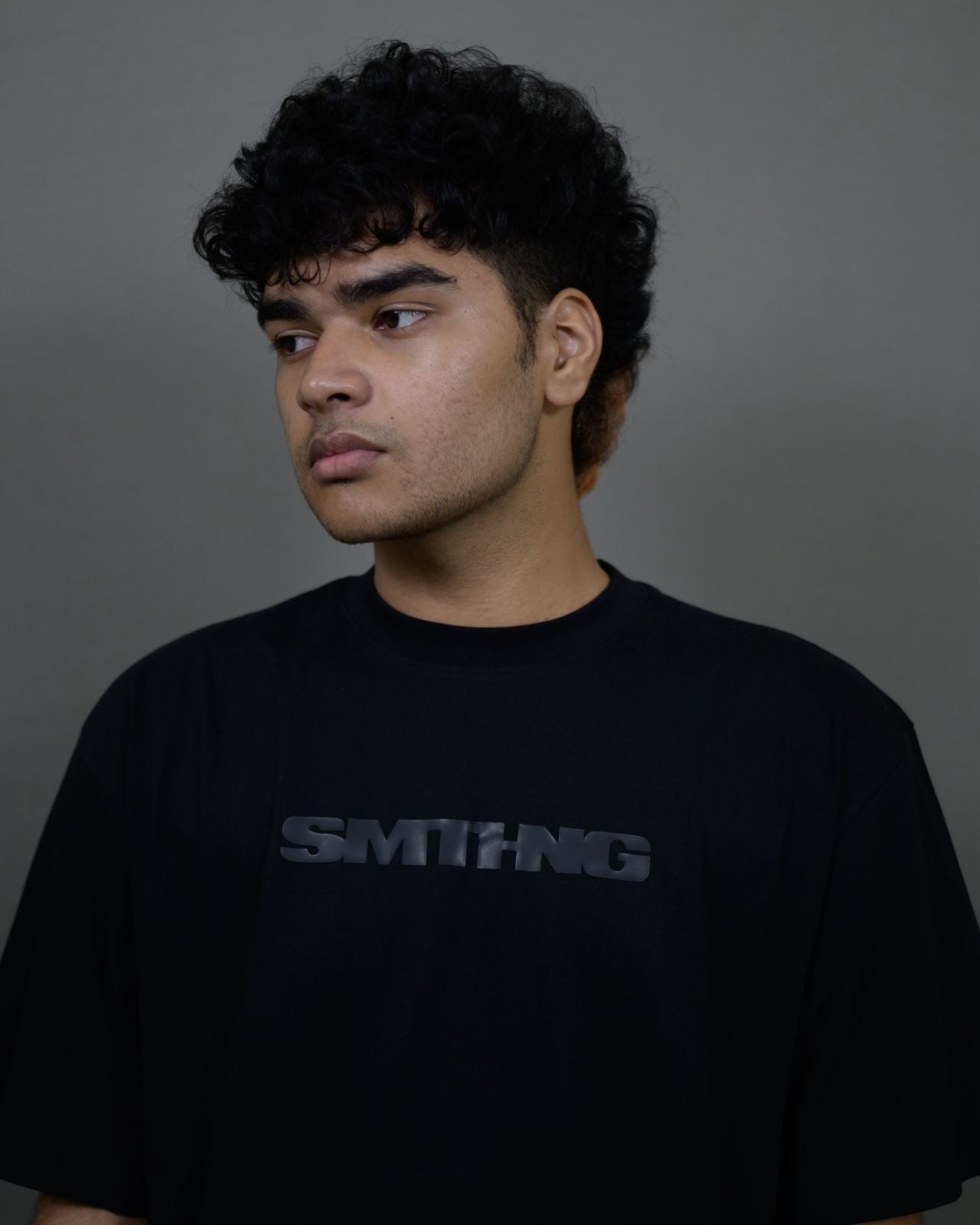 INITIAL T-SHIRT