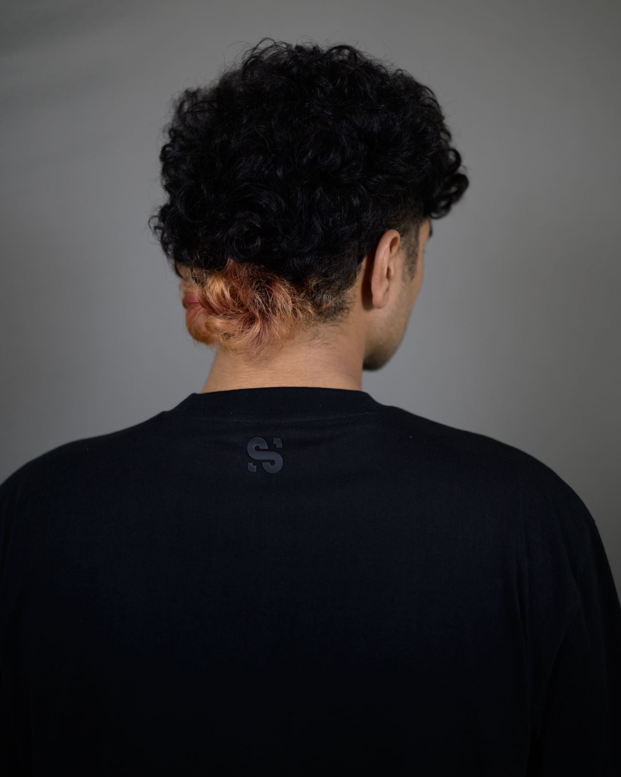 INITIAL T-SHIRT